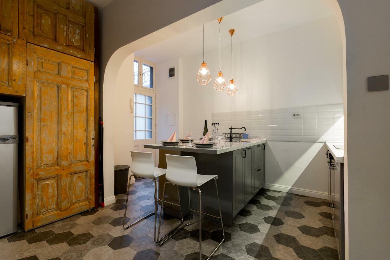 Luxury Twin 1-Bedroom In Kazinczy Street Budapest Ngoại thất bức ảnh